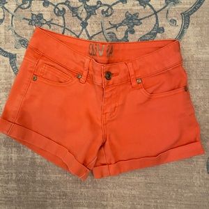 delias coral shorts!